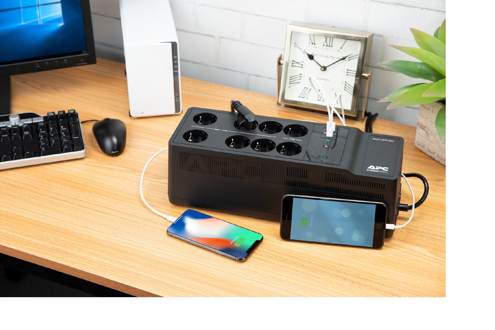 APC Back-UPS 850 VA BE850G2-GR_65210.jpg
