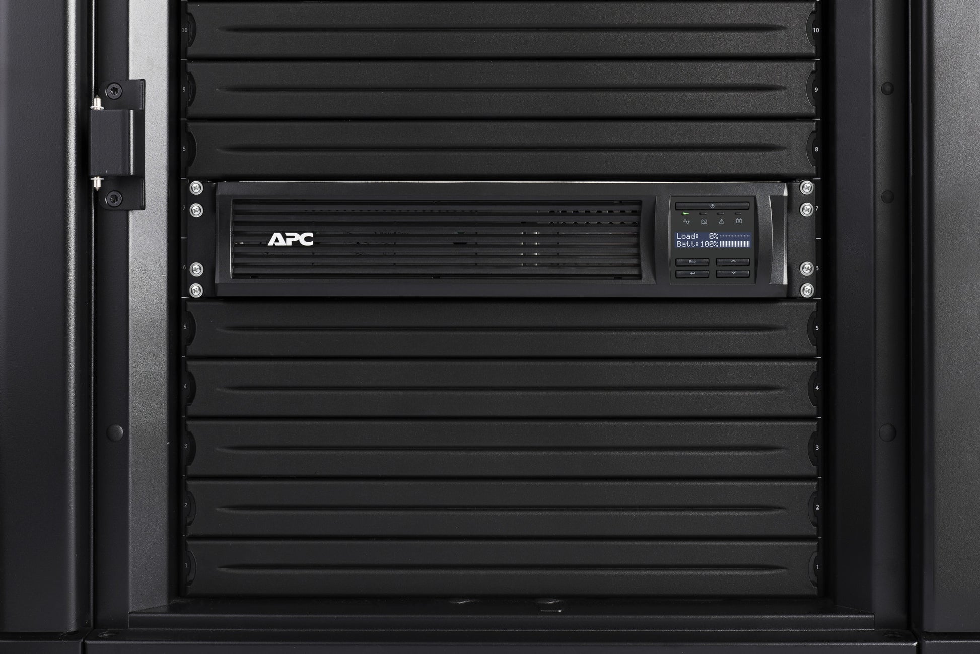 APC Smart-UPS 2200 VA LCD RM mit SmartConnect_63526.jpg