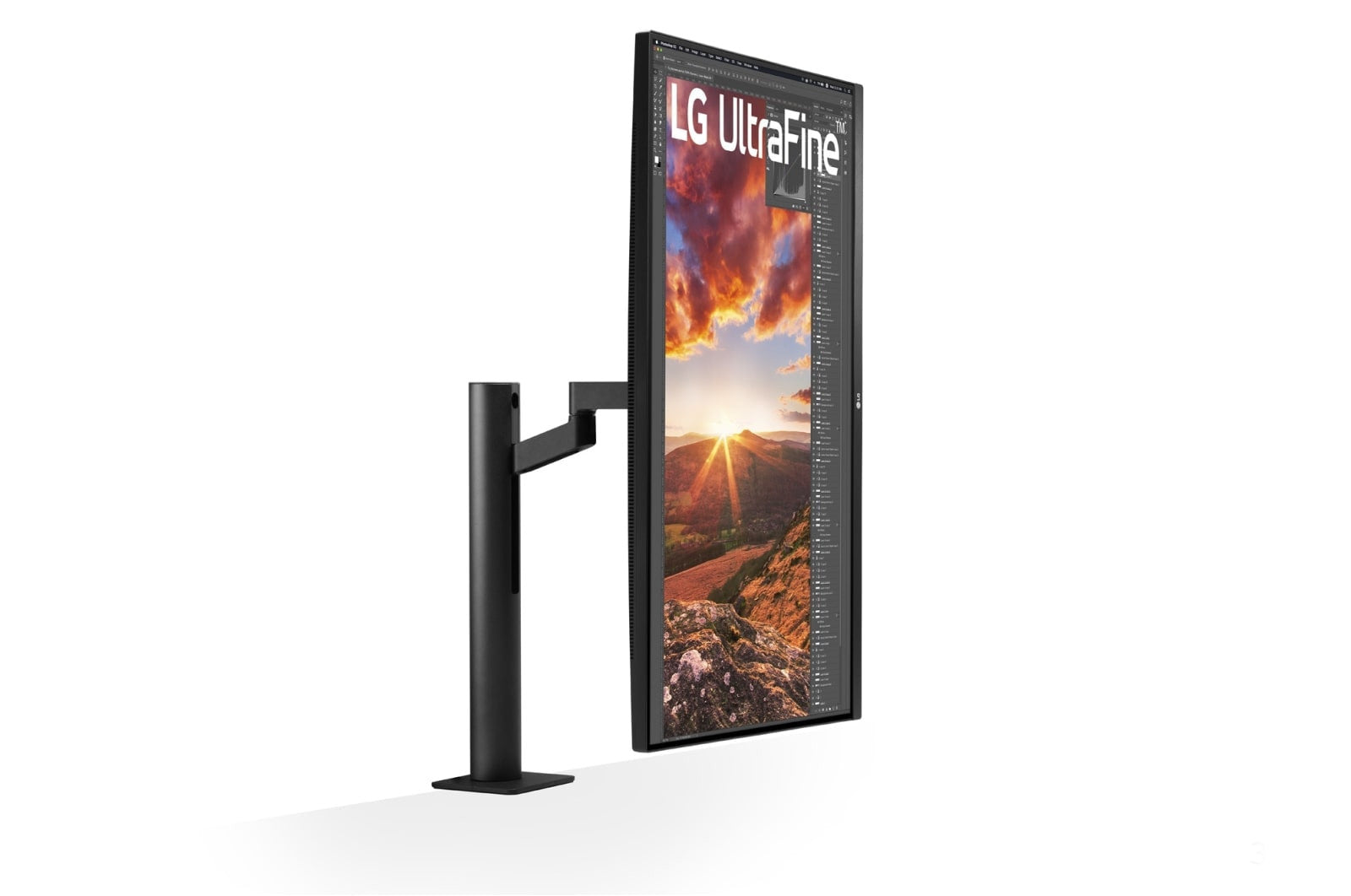 LG LCD 32UN880K-B 32" black Ultrawide_65896.jpg