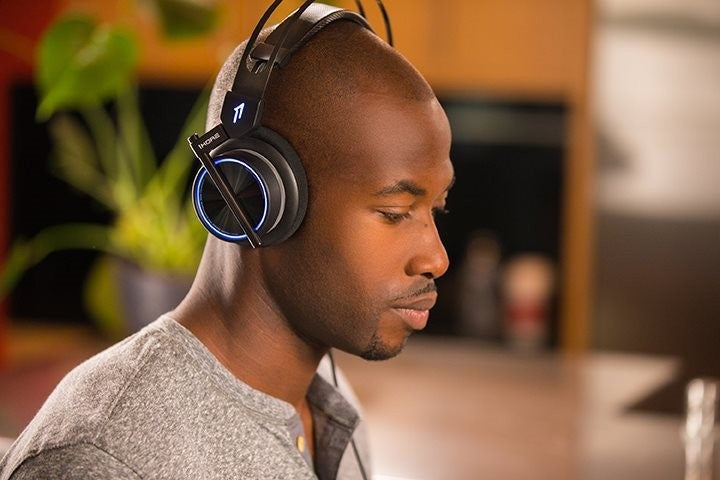 1MORE H1005 Spearhead VR Gaming OE Headphones black_61393.jpg