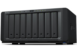 Synology DiskStation DS1821+ serveur de stockage NAS Tower Ryzen Embedded V1500B 4 Go DDR4 0 To DiskStation Manager Noir