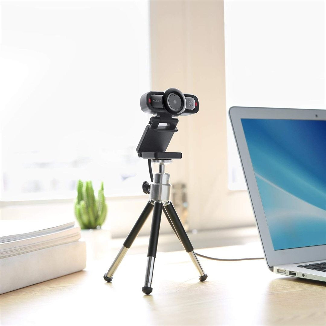 Aukey PC-LM3 Stream Series Autofocus Full HD Webcam with 1/3"-CMOS Sensor black_61640.jpg