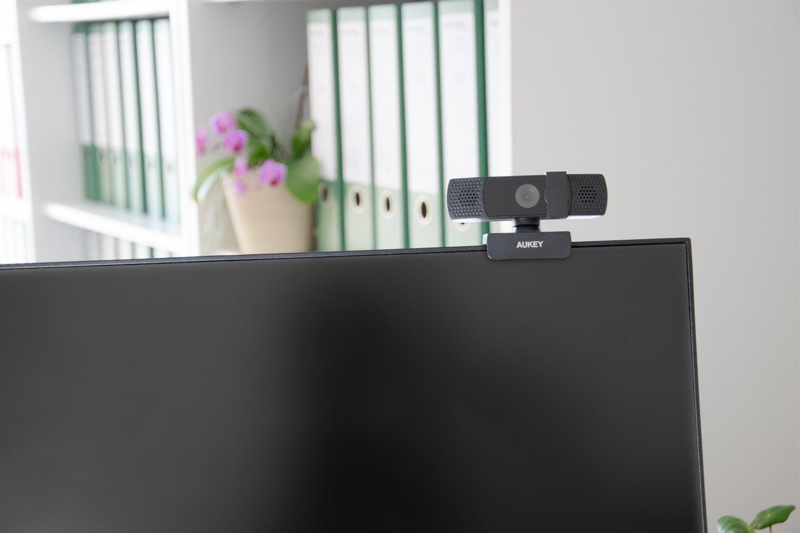 Aukey PC-LM7 Stream Series Autofocus Full HD Webcam with 1/3"-CMOS Sensor black_61913.jpg