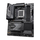 GIGABYTE X670 GAMING X AX Carte mère - Compatible avec AMD Ryzen 9000 Series CPUs, 16+2+2 Phases Digital VRM, up to 8000MHz DDR5 (OC), 1xPCIe 5.0 + 3xPCIe 4.0 M.2, Wi-Fi 6E, 2.5GbE LAN, USB 3.2 Gen 2x2