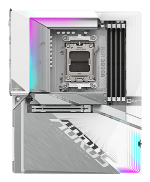 GIGABYTE B650E AORUS STEALTH ICE Carte mère - AMD Ryzen série 9000, VRM 12+2+2 phases, jusqu'à 8000 MHz DDR5 (OC), 1xPCIe 5.0 + 2xPCIe 4.0 M.2, LAN 2,5 GbE, WIFI 7, USB 3.2 Gen 2x2