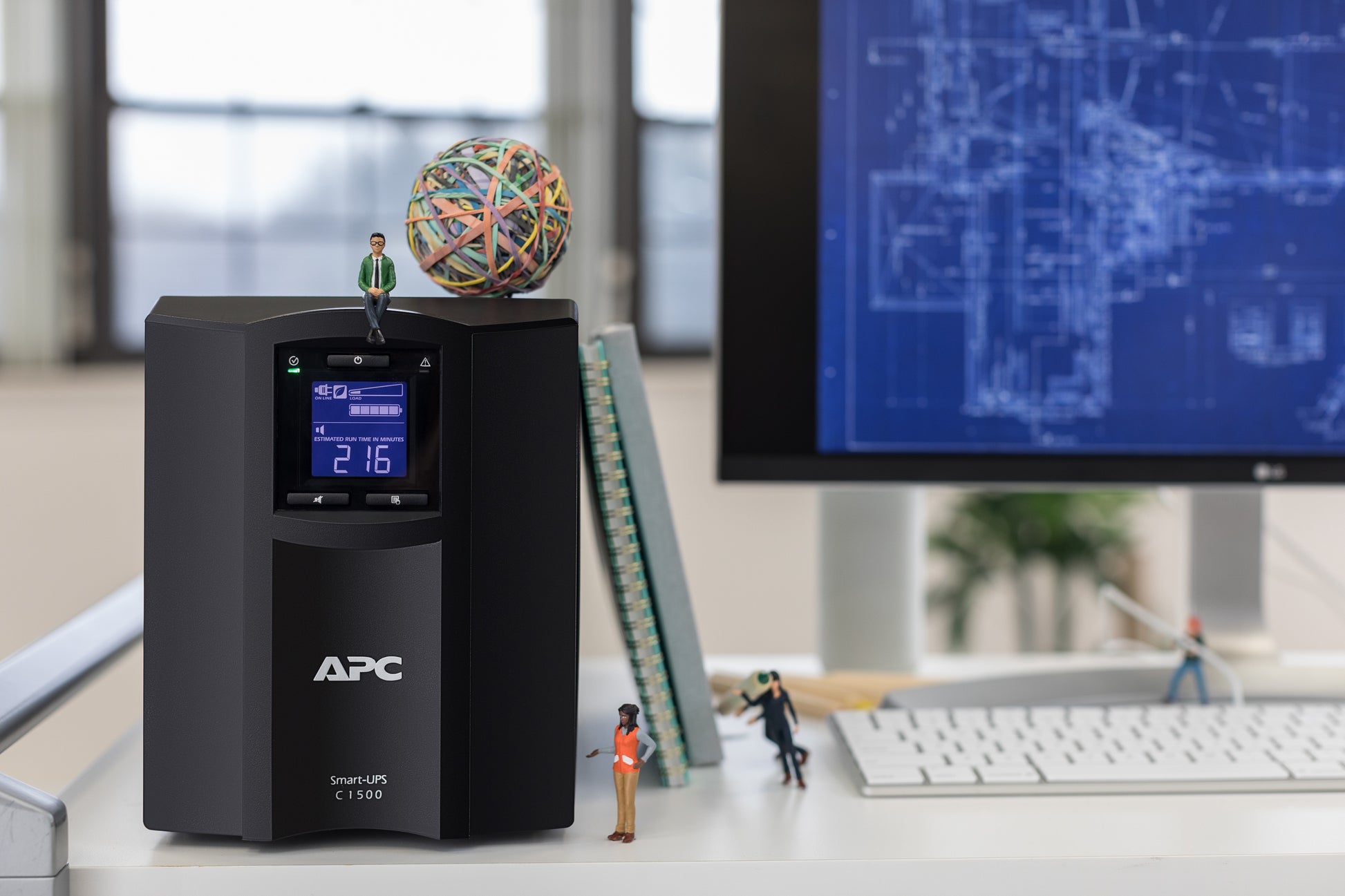 APC Smart-UPS C 1500 VA LCD mit SmartConnect_65347.jpg