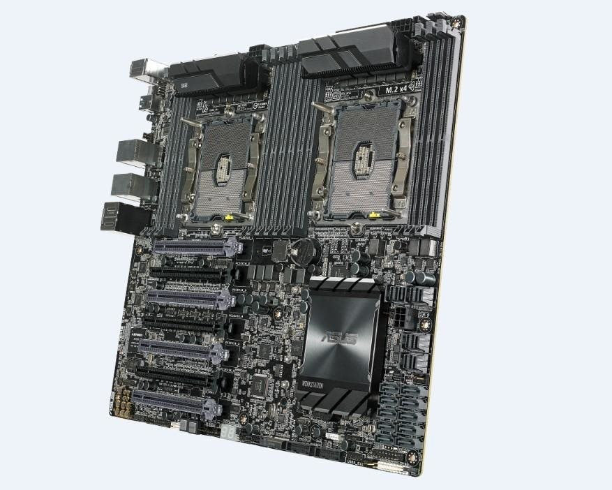 ASUS WS C621E Sage 2xS3647 C621/2xGBL/USB3/EEB_56174.jpg