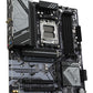 GIGABYTE B650 EAGLE AX Carte mère - AMD Ryzen série 9000, VRM 12+2+2 phases, jusqu'à 7600 MHz DDR5 (OC), 1xPCIe 5.0 + 2xPCIe 4.0 M.2, LAN GbE, WIFI 6E, USB 3.2 Gen 2